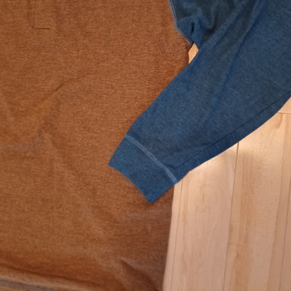 Like new men's RedHead pullover henley shirt - Picture 6 of 6